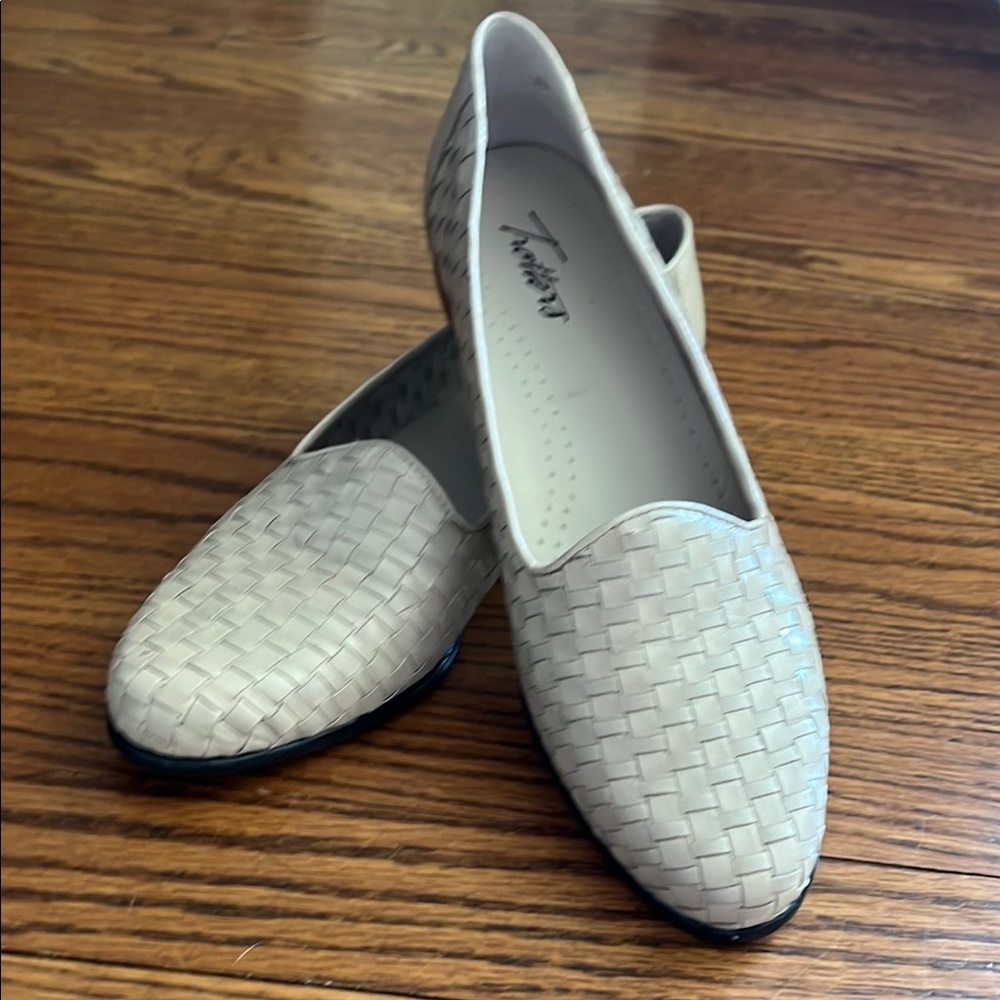 Trotters Cream Woven Flats
